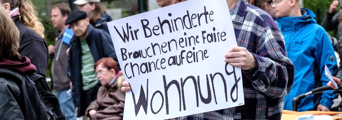 Das Bild zeigt Demostrierende.
