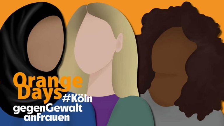 Drei Frauenköpfe ohne Gesicht symbolisieren die Einhaltung der Menschenrechte gegenüber Frauen und Mädchen. Eine Frau trägt ein Kopftuch, eine andere hat eine helle Hautfarbe und blonde Haare und die dritte hat einen dunklen Hautton und schwarze lockige Haare. 